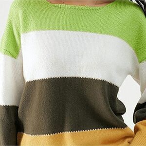 NWOT Women's Small Soulmia Soft Striped Sweater